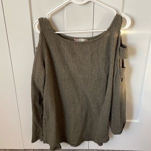 Pink rose green sweater with cutouts